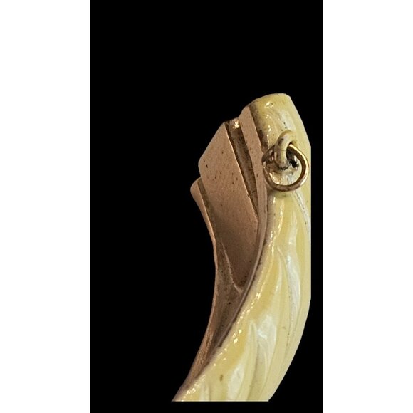 TRIFARI CANARY YELLOW ENAMEL HINGED BANGLE BRACELET 1960s Vintage 7" EUC RARE - Picture 9 of 16